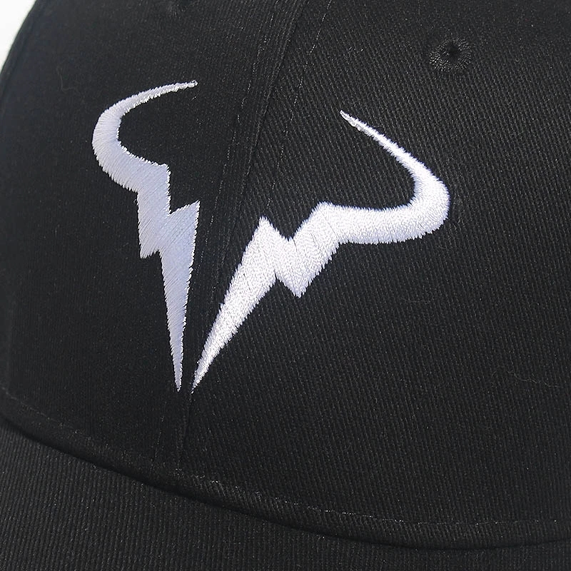 แฟชั่นเย็บปักถักร้อย Snapback  - Golf Cap Dad บทวิจารณ์และราคา
